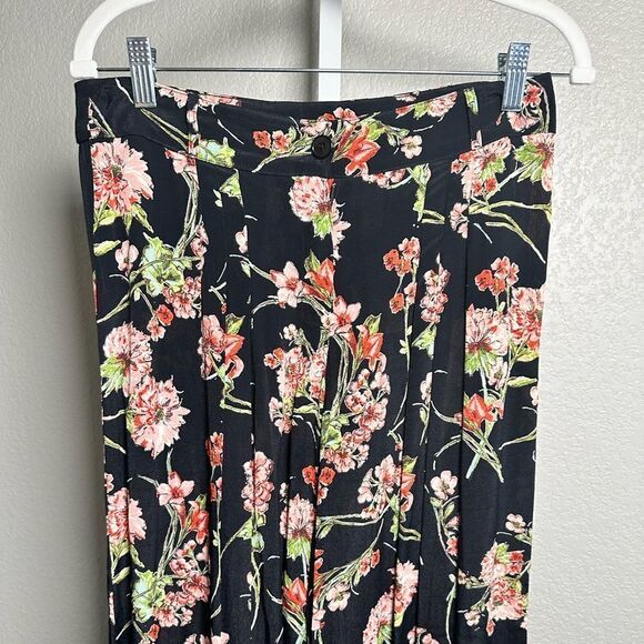 NWT Band of Gypsies Boho Lightweight Black Floral Palazzo Pants - Size Medium - Picture 3 of 6